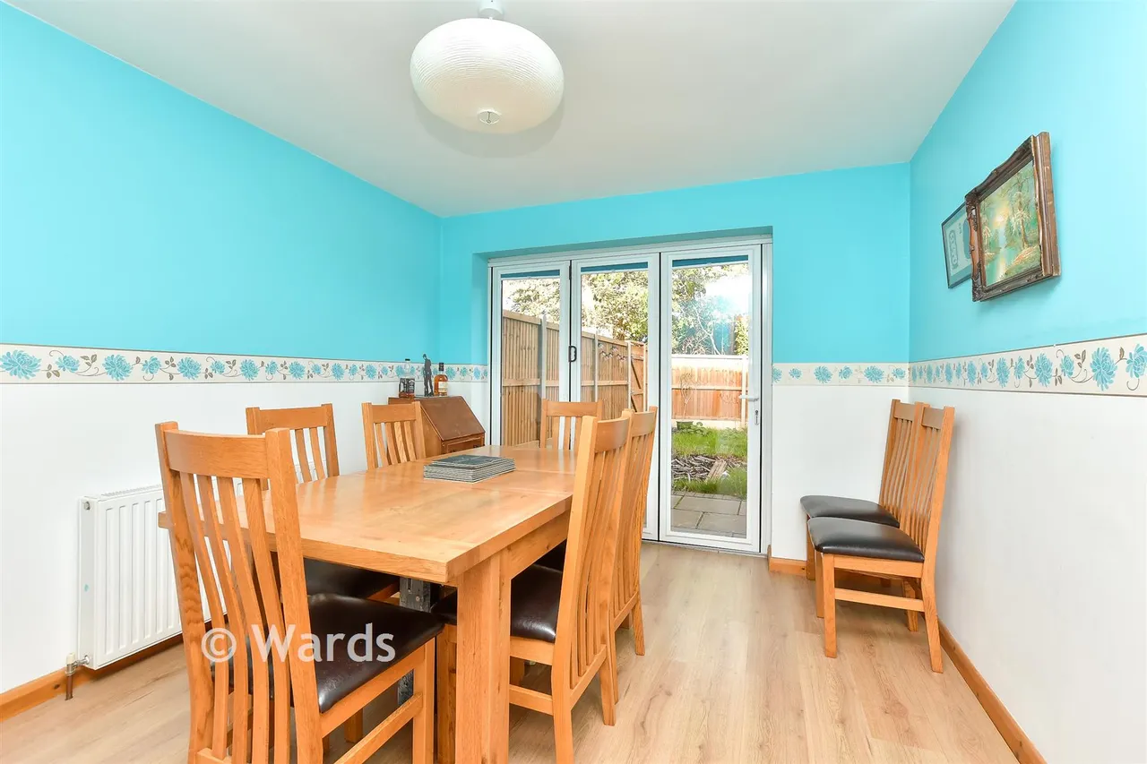 Goldfinch Close, Faversham, ME13, photo 7