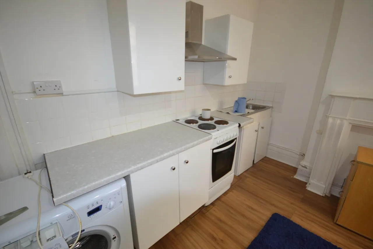 Ashleigh Road, West End, Leicester, photo 4