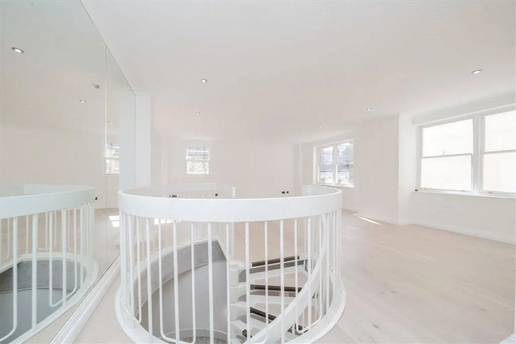 Queen's Gate, London, SW7 5EU, photo 2