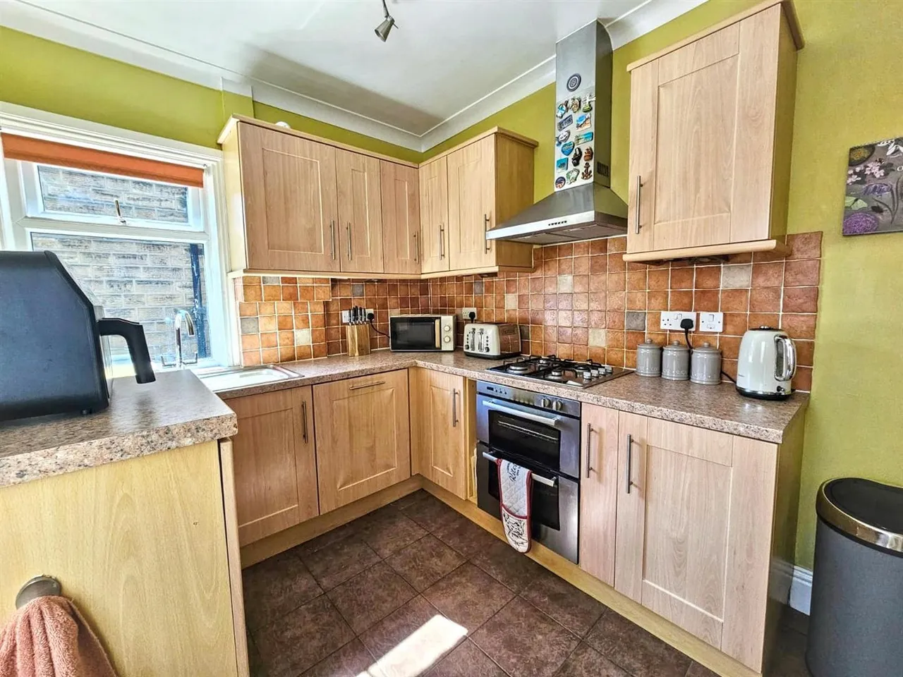 Tufton Street, Silsden, BD20 0PL, photo 4
