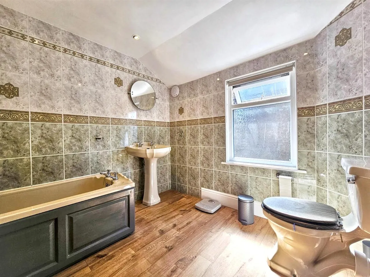 Tufton Street, Silsden, BD20 0PL, photo 15