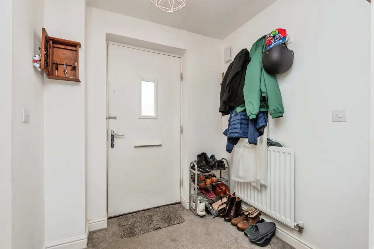 Edwin Jones Way, Lydney, photo 7