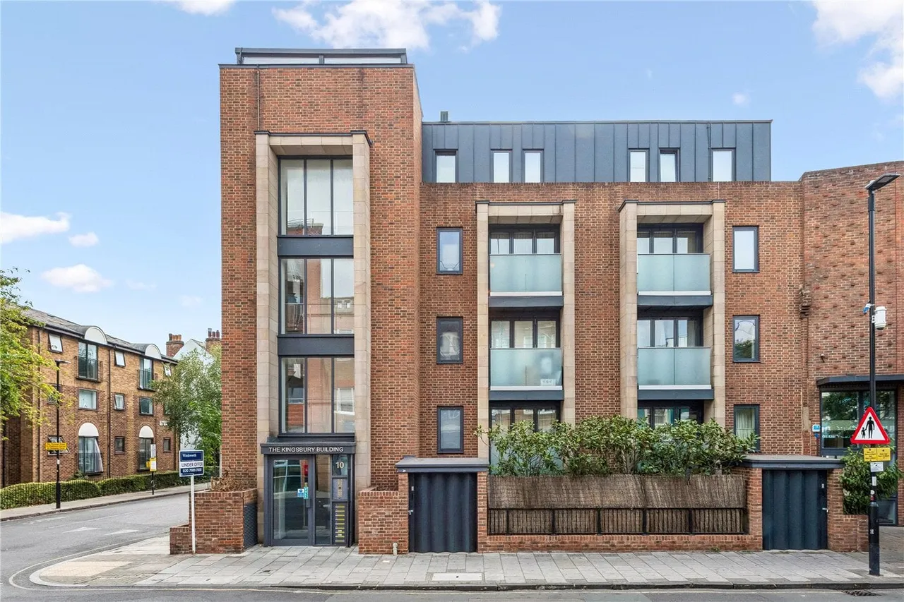 Drayton Park, London, N5, photo 2