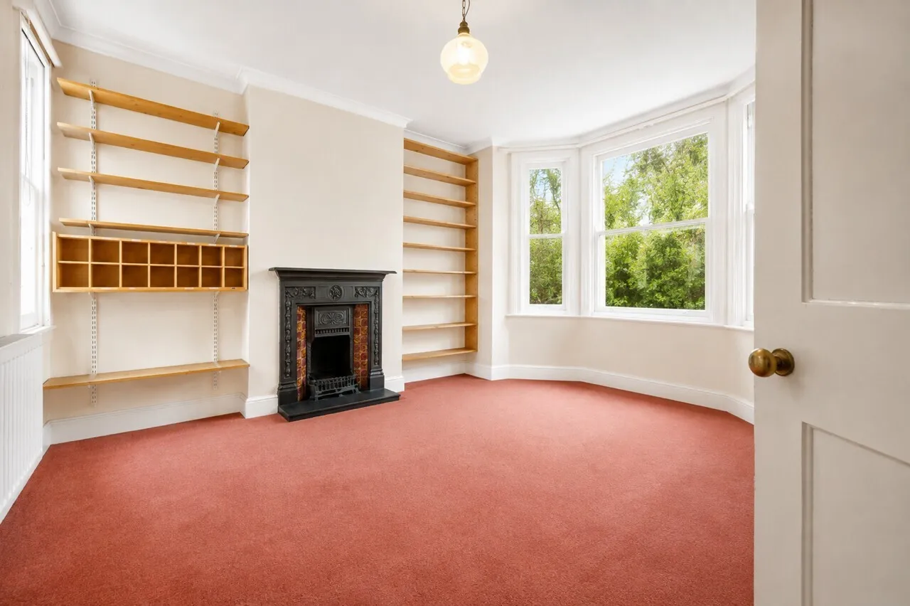 Cornwall Road, St. Albans, photo 2