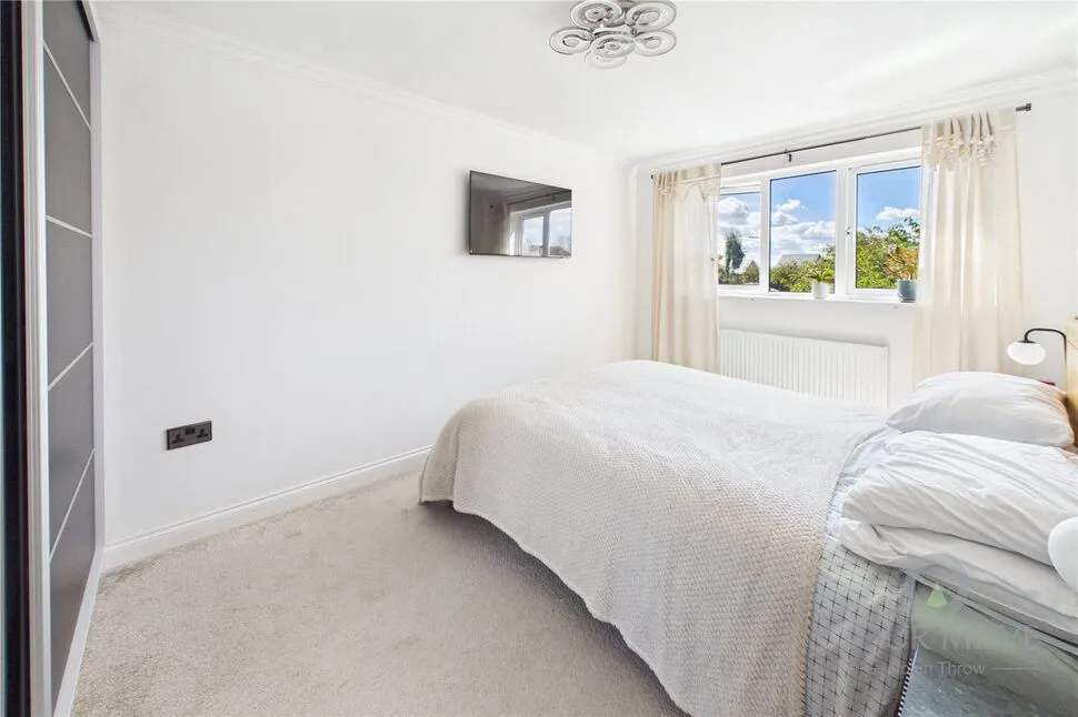 Ashbourne Drive, Desborough, NN14, photo 13