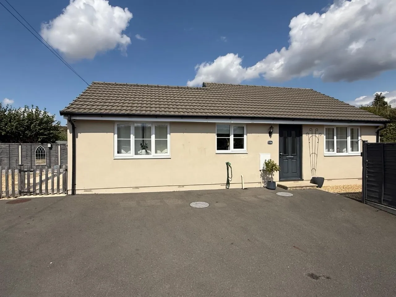 2 bed house for sale, Brimley, Leonard Stanley, GL10