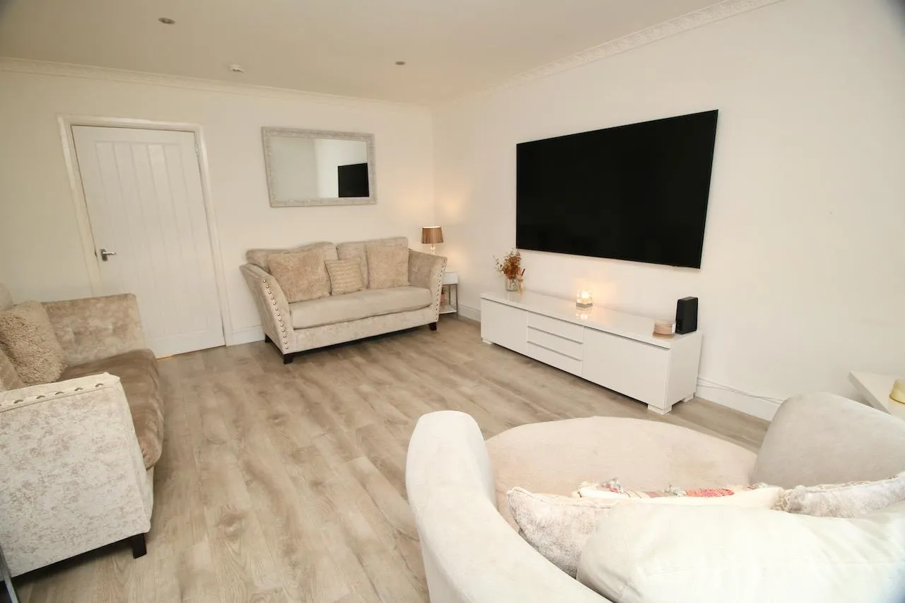 Beauly Road, Baillieston, G69 7AX, photo 5
