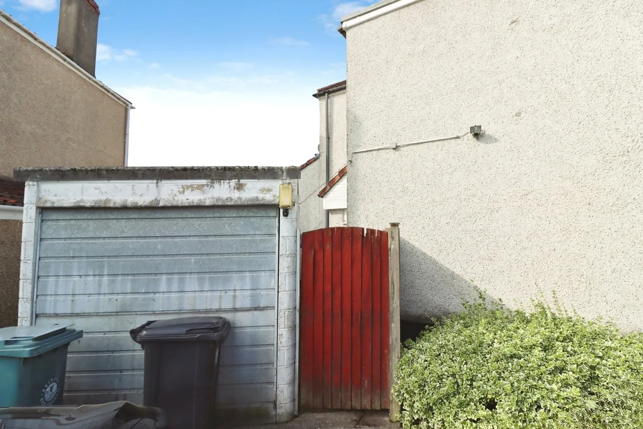 Reynolds Walk, Bristol, BS7, photo 16