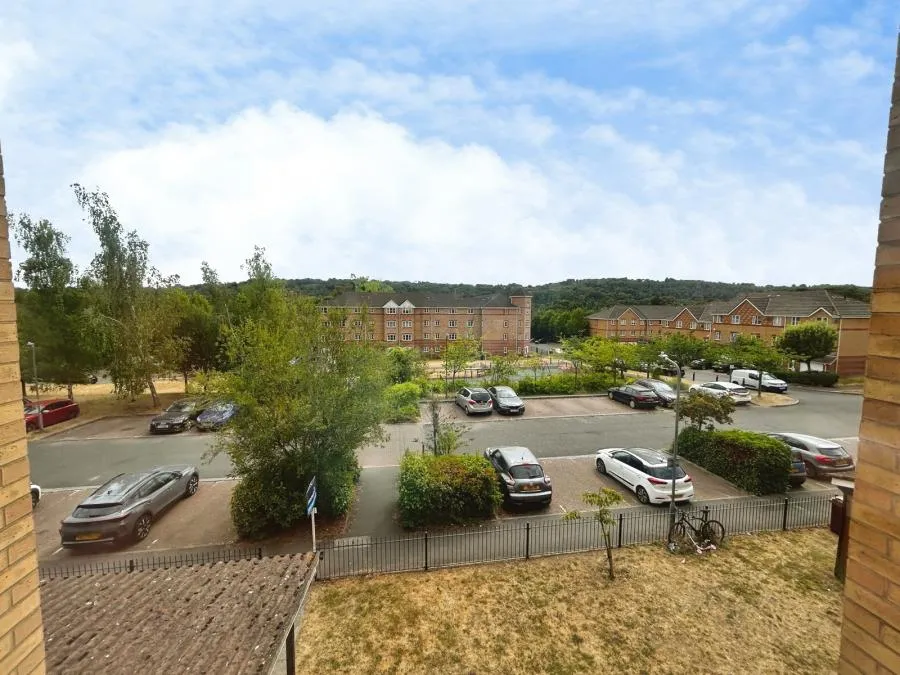 Peatey Court, Princes Gate, HP13, photo 9