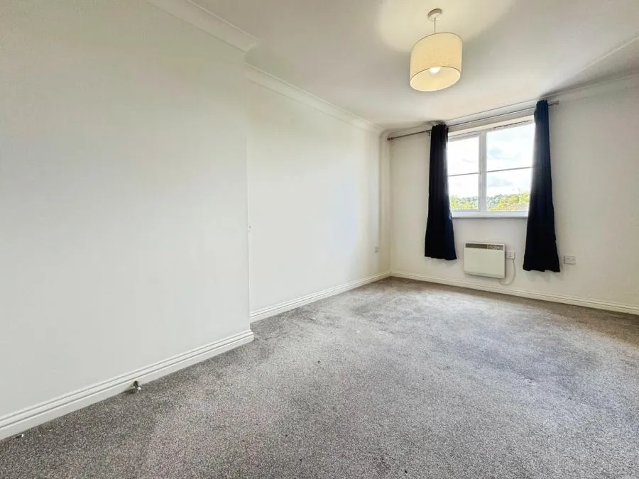 Peatey Court, Princes Gate, HP13, photo 7