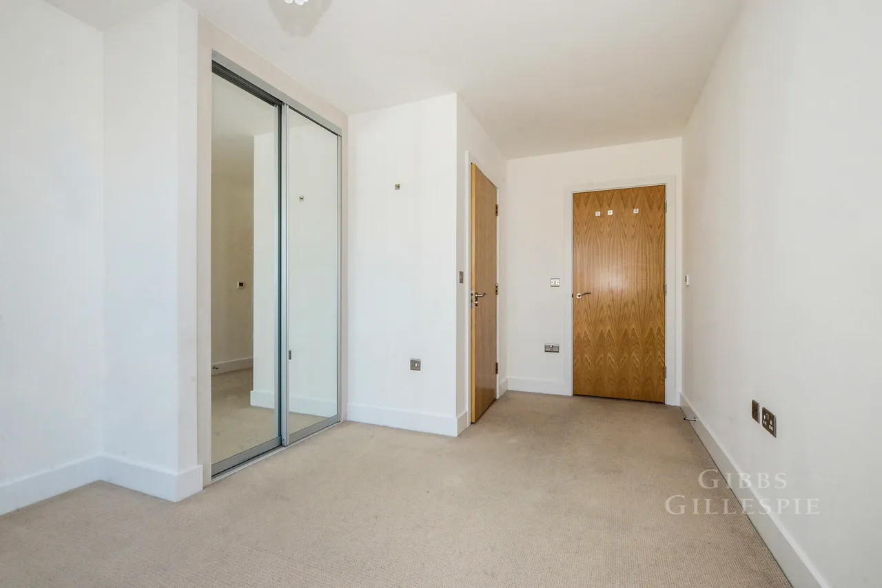 Lyon Road, Fees Apply, HA1, photo 8