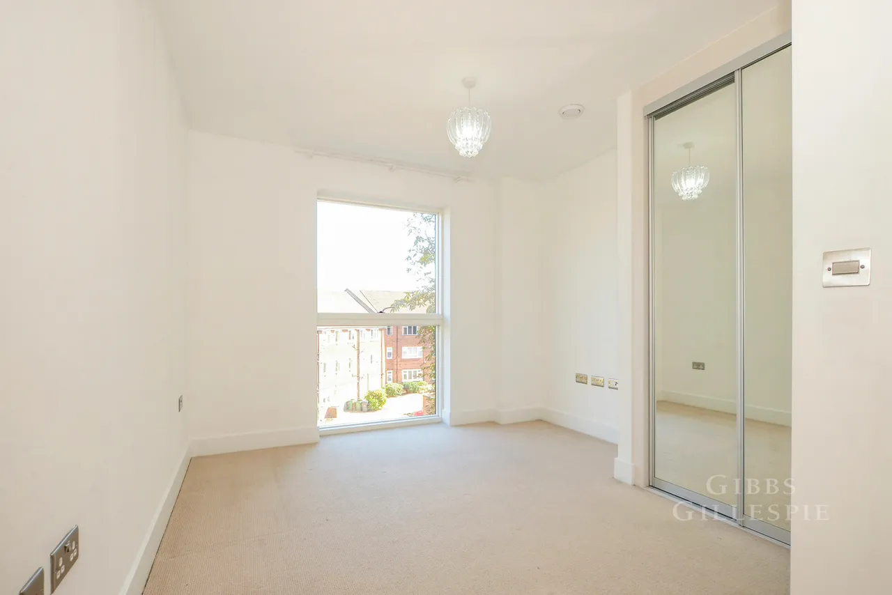Lyon Road, Fees Apply, HA1, photo 9