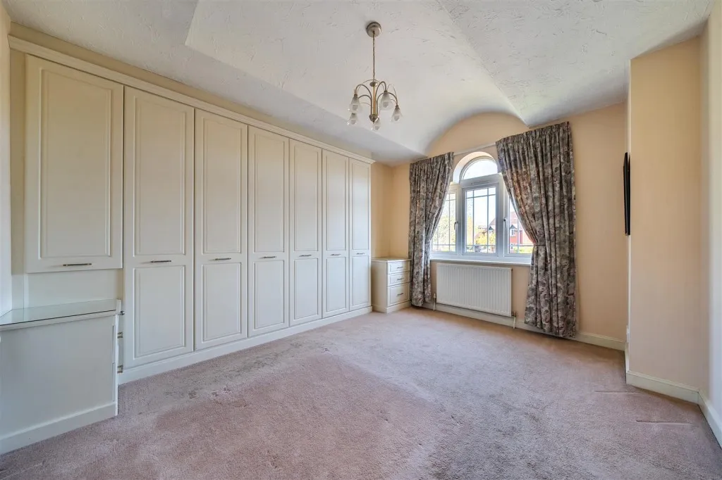 Hunters Chase, Caversham, photo 19