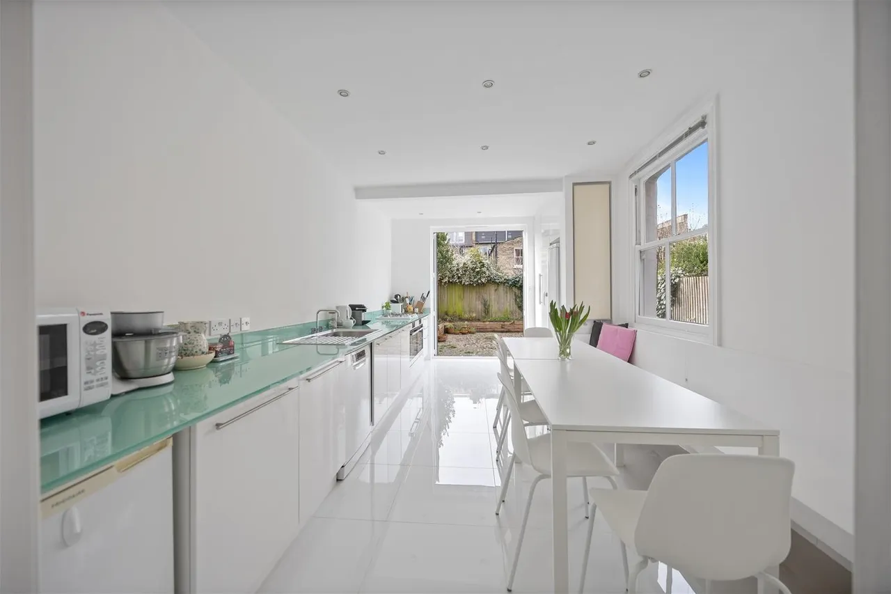Narcissus Road West Hampstead, London NW6 1TL, photo 5