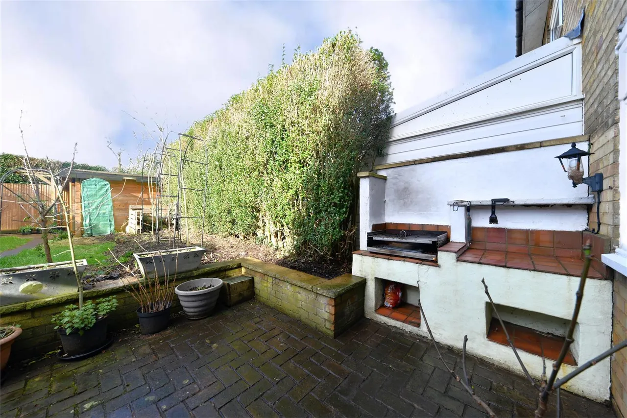 Wildwood Lane, Stevenage, Herts, SG1 1TA, photo 18