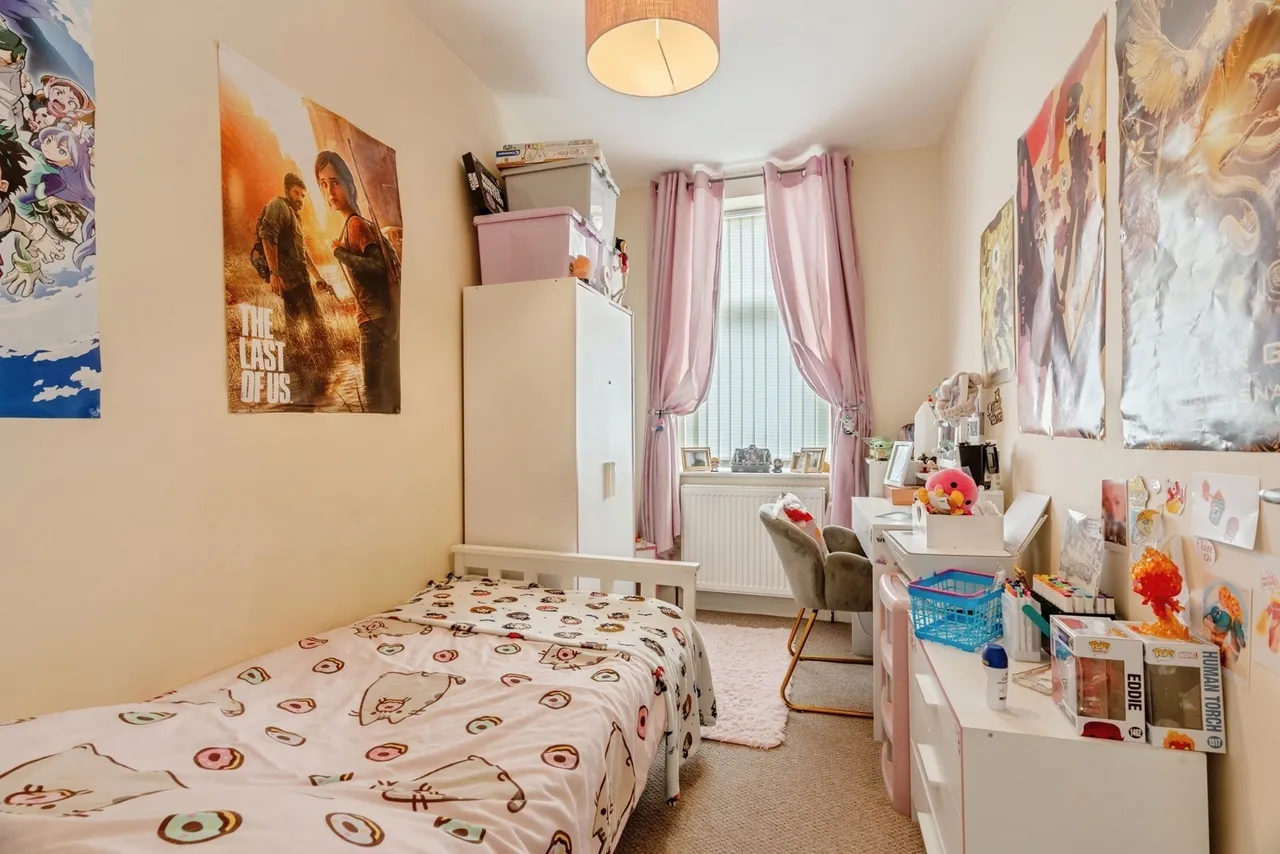 Brunshaw Road, Burnley, BB10, photo 14