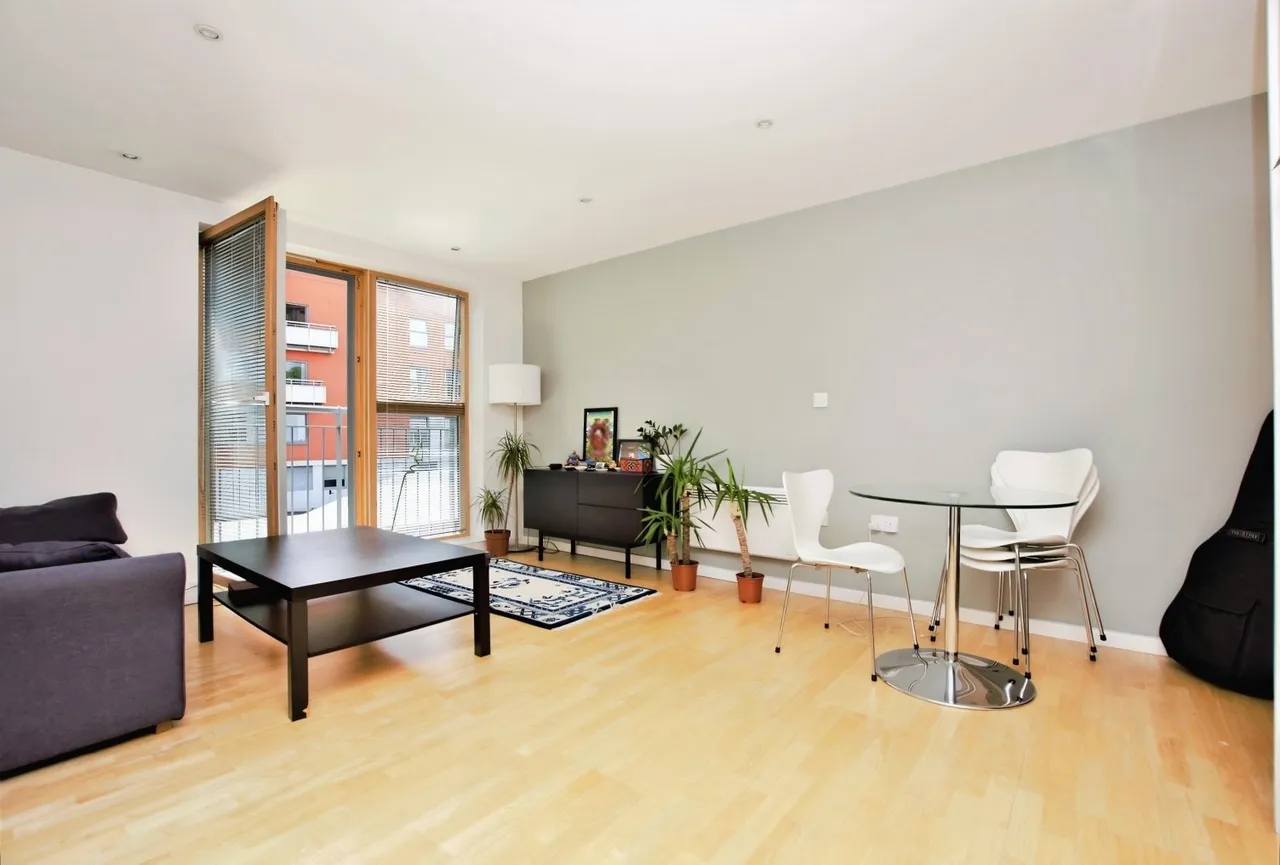 1 bed flat to rent, Decima Street, London Bridge, SE1
