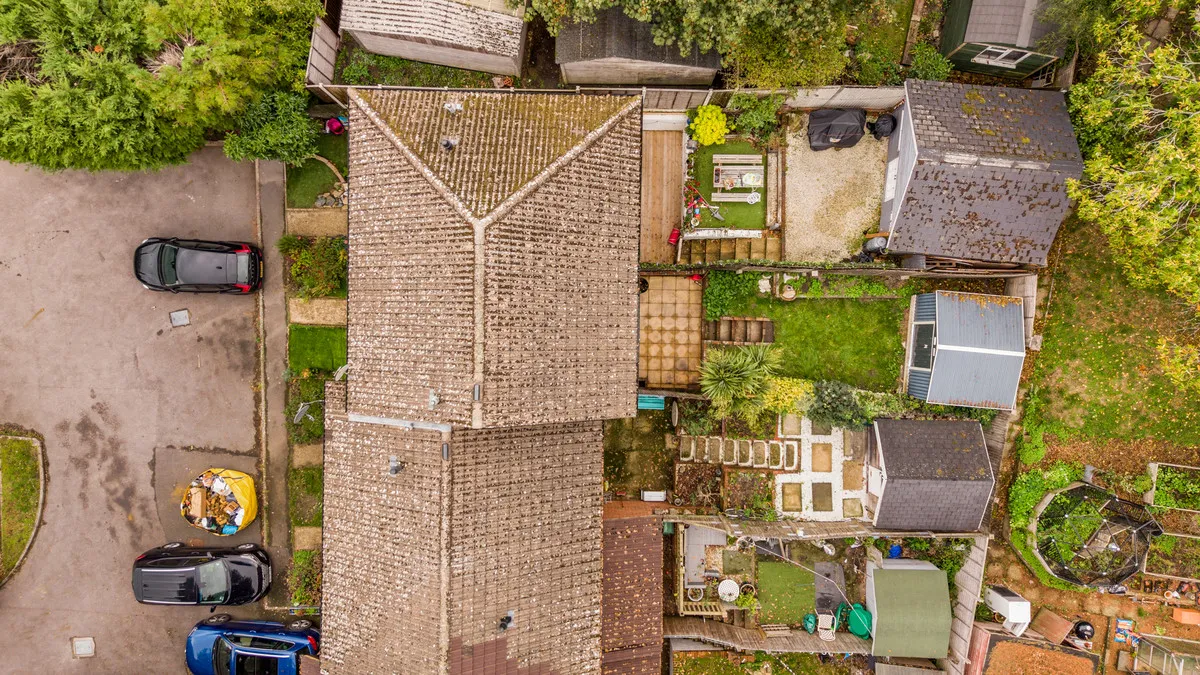 Storrington, RH20, photo 11
