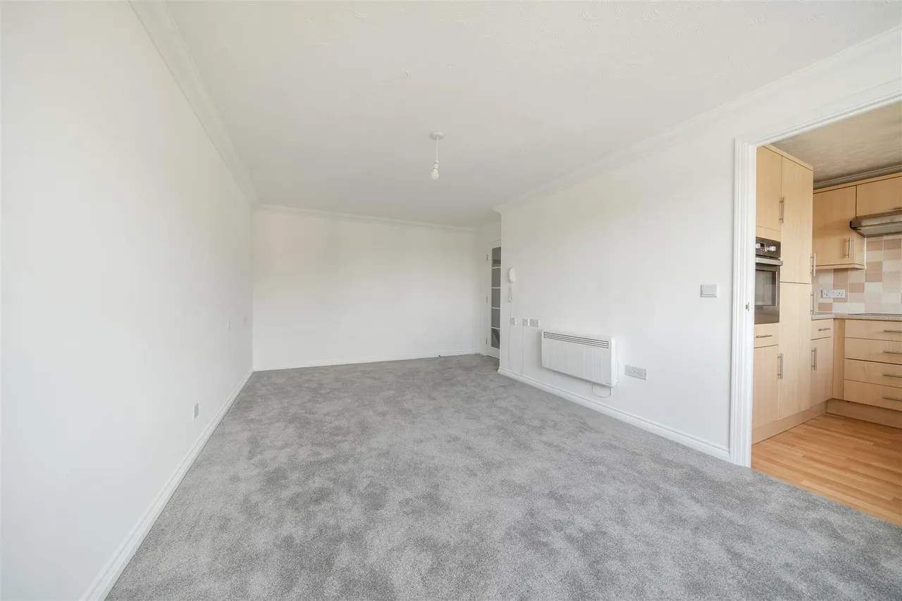 Springfield Road, Chelmsford, CM2, photo 2