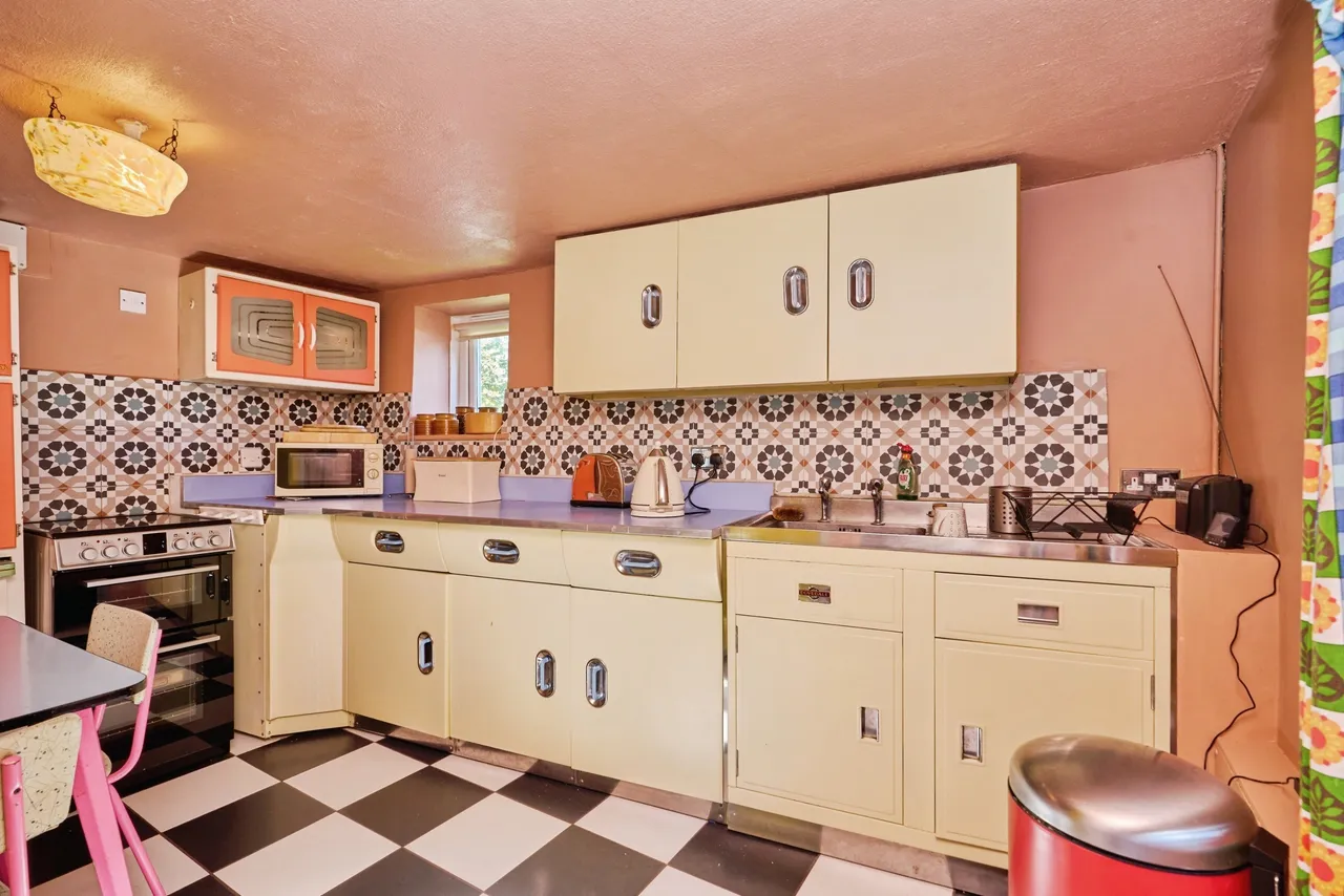 Godshill Road, Whitwell, PO38, photo 8