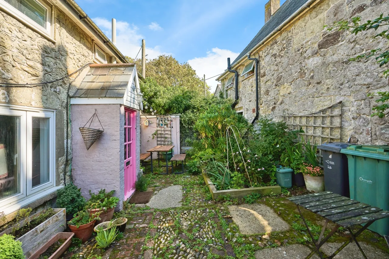 Godshill Road, Whitwell, PO38, photo 18