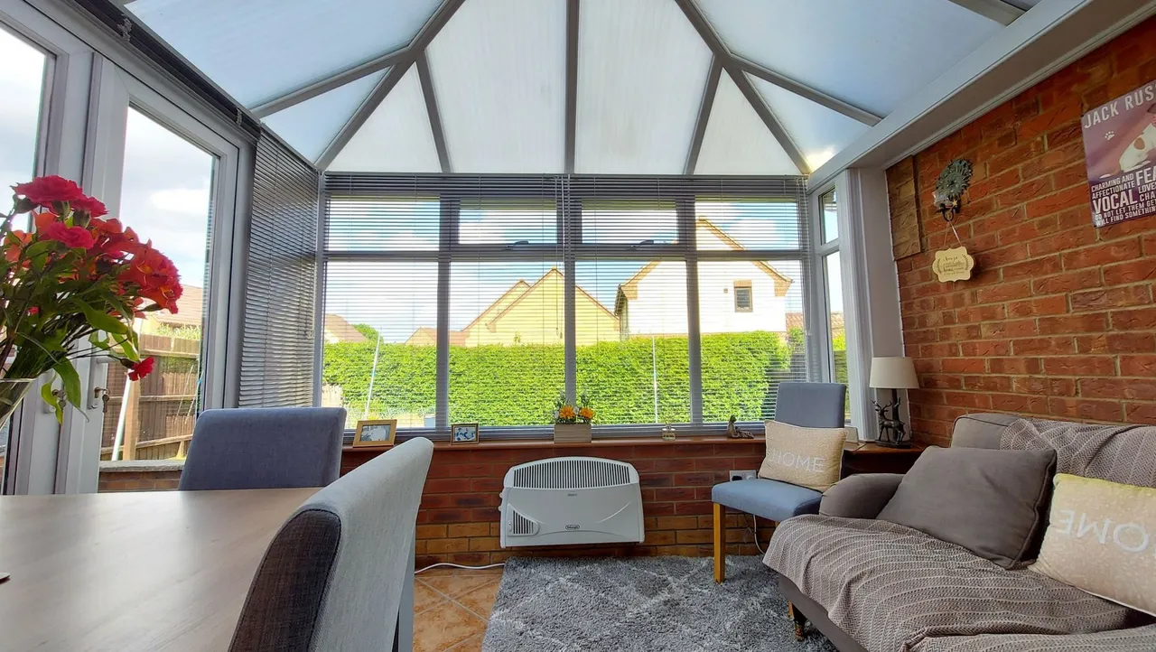 The Causeway, Thurlby, Bourne, PE10, photo 8