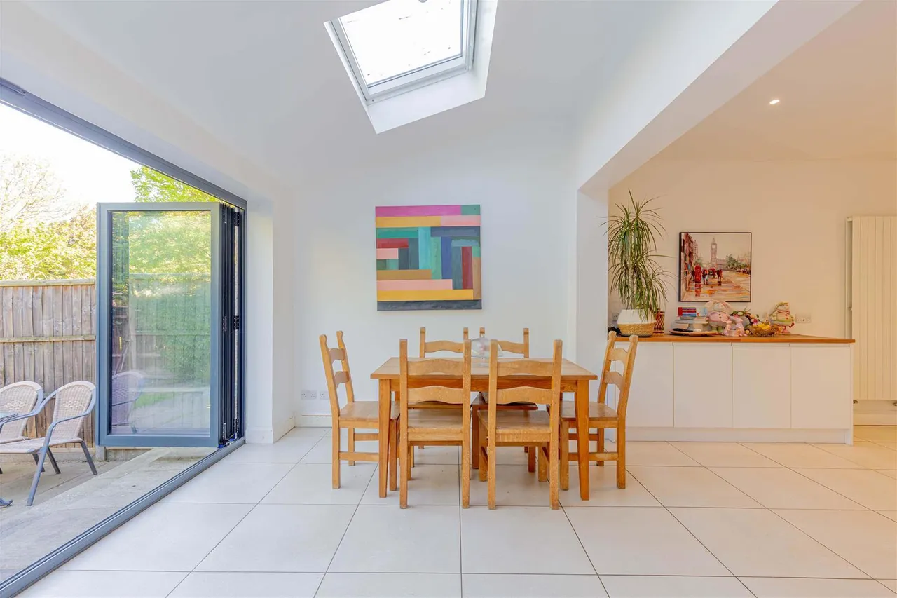 Witham Road, Isleworth, photo 12