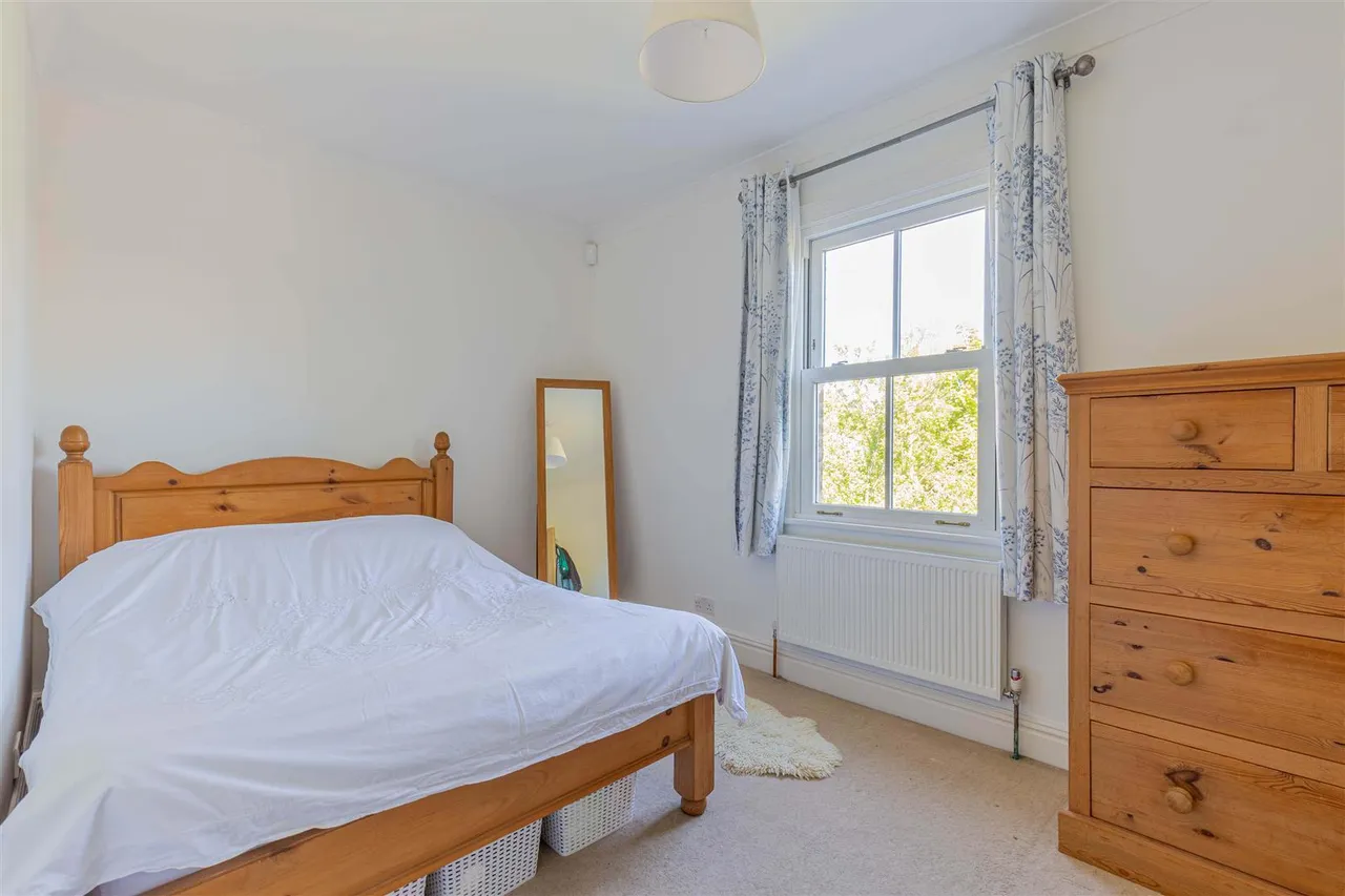 Witham Road, Isleworth, photo 16