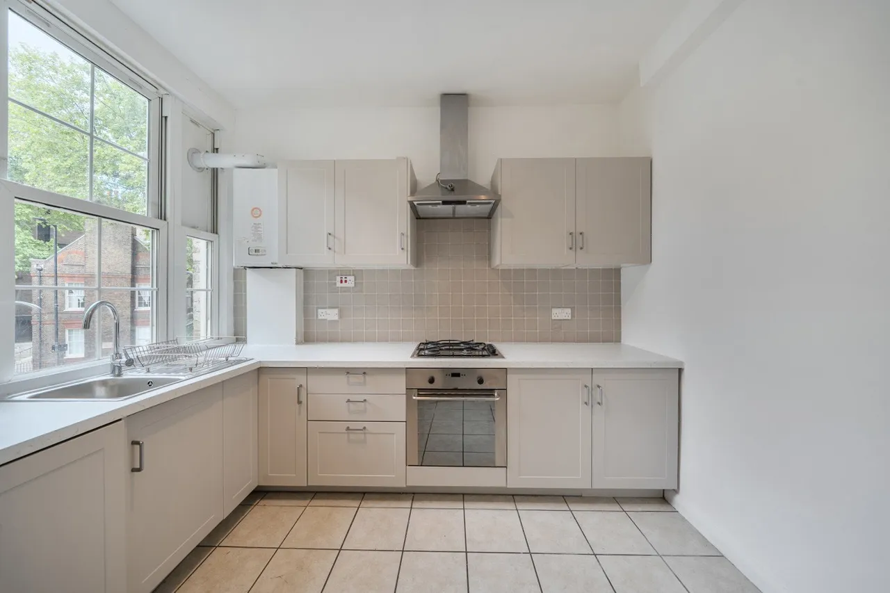 Tooley Street, SE1, photo 2