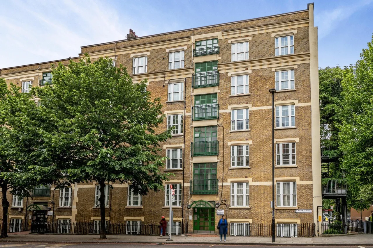 Tooley Street, SE1, photo 10