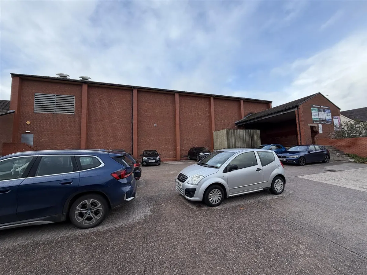Bridge Street, Uttoxeter, ST14, photo 7