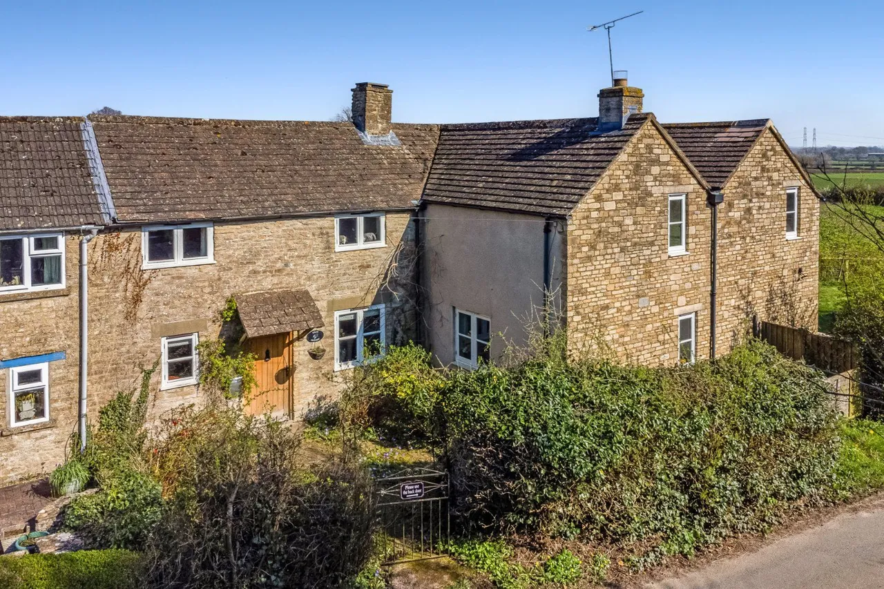 Minety Lane, Oaksey, SN16, photo 17