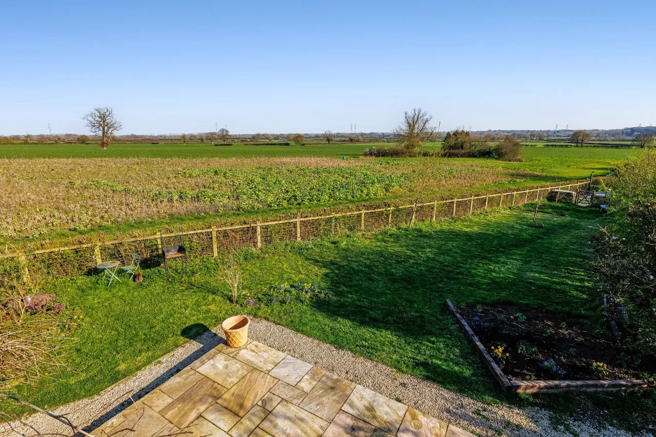 Minety Lane, Oaksey, SN16, photo 18