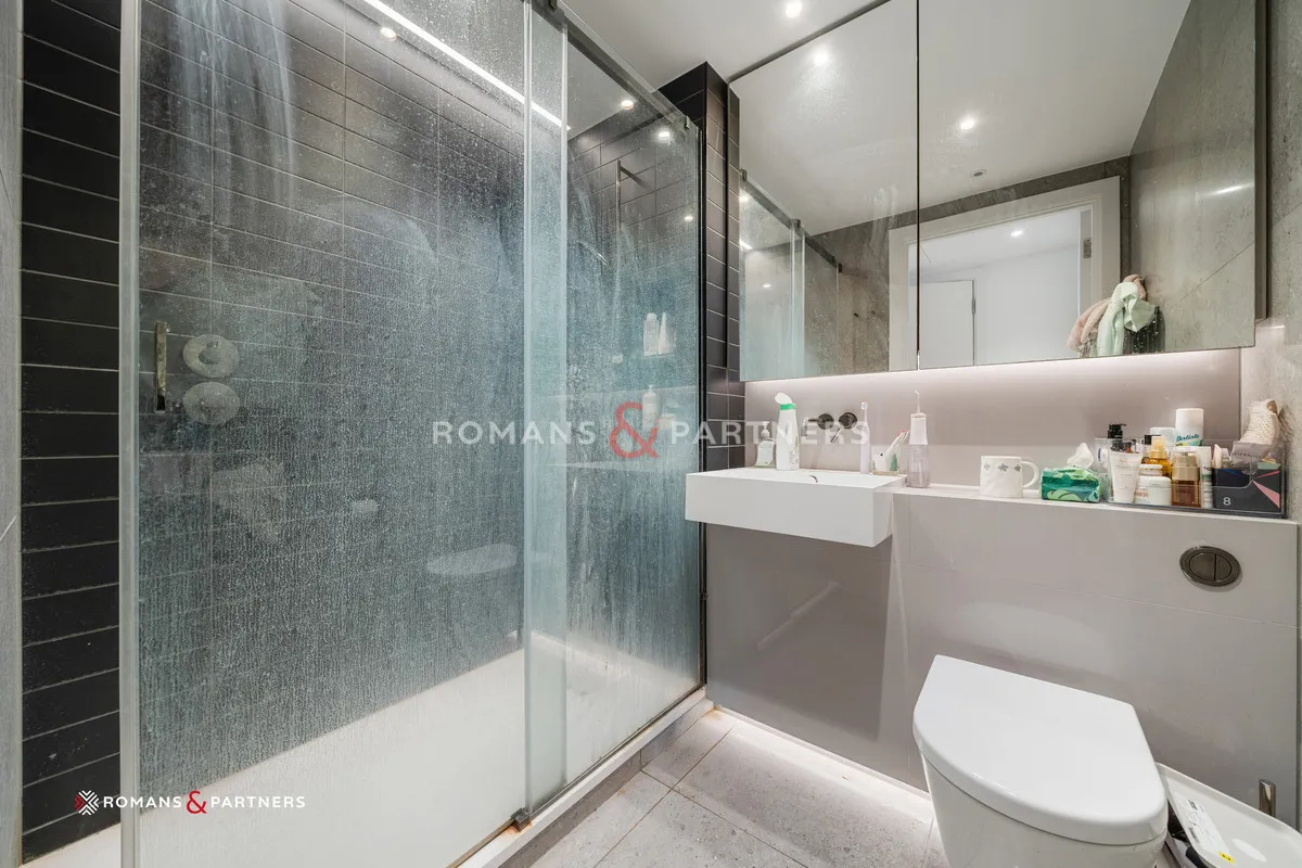 Lincoln Apartments, White City, W12, photo 9
