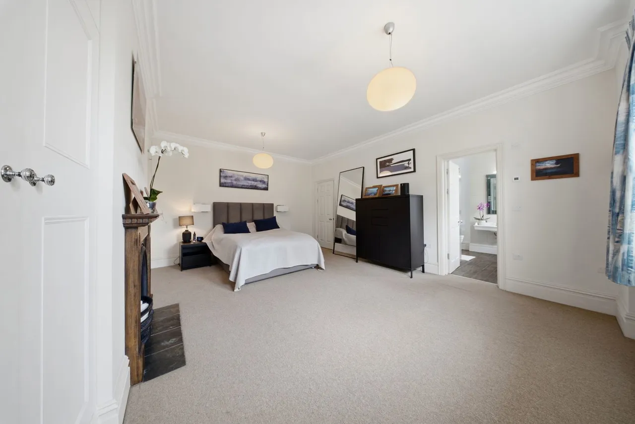 Richmond Road, Twickenham TW1, photo 11