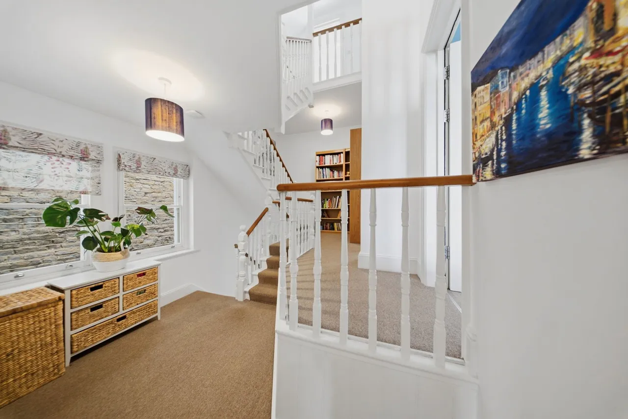 Richmond Road, Twickenham TW1, photo 9