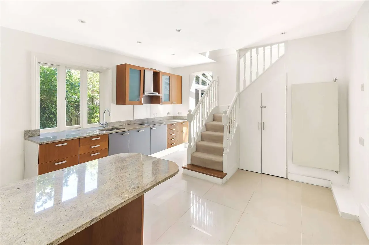 Abbotsbury Road, London, W14 8EJ, photo 6
