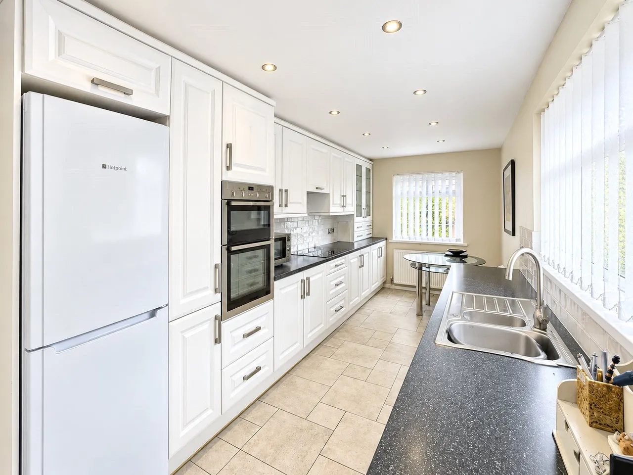 Wood Lane, Greasby, CH49, photo 4