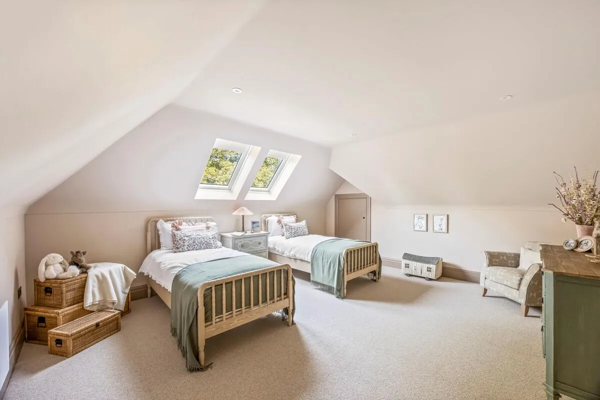 Peyton Place, Finchampstead, RG40, photo 25