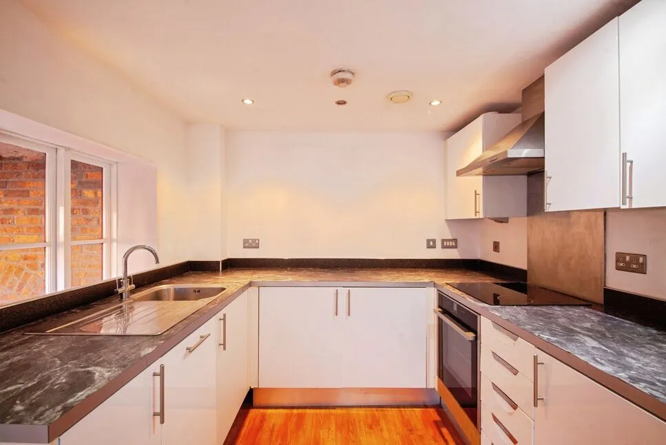 Brown Lane, Sheffield, S1, photo 4