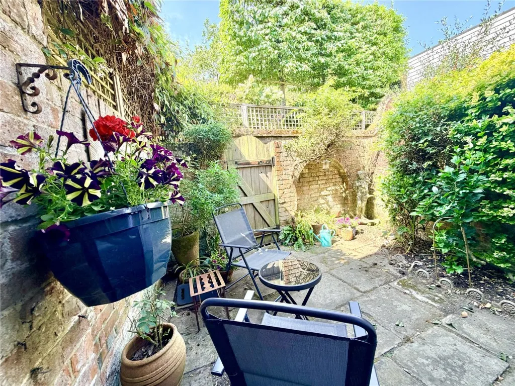 Lymington, Hampshire, photo 15