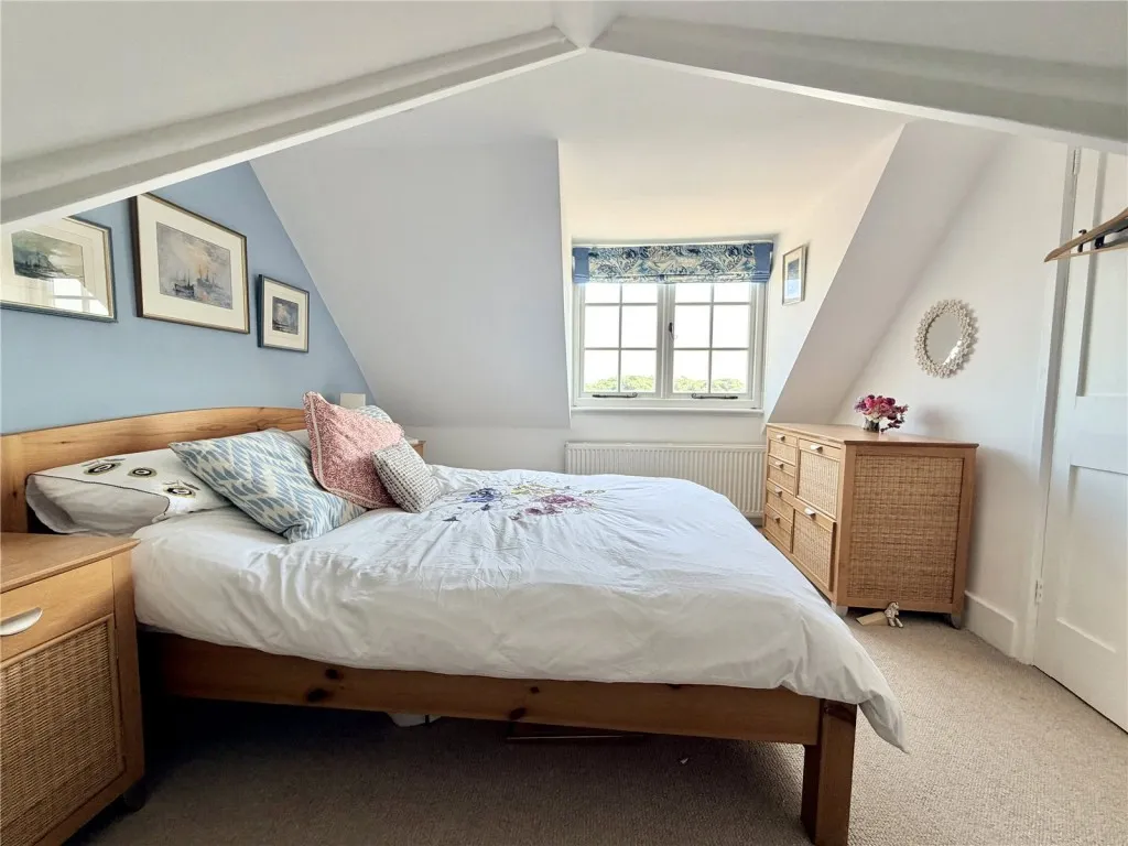 Lymington, Hampshire, photo 7