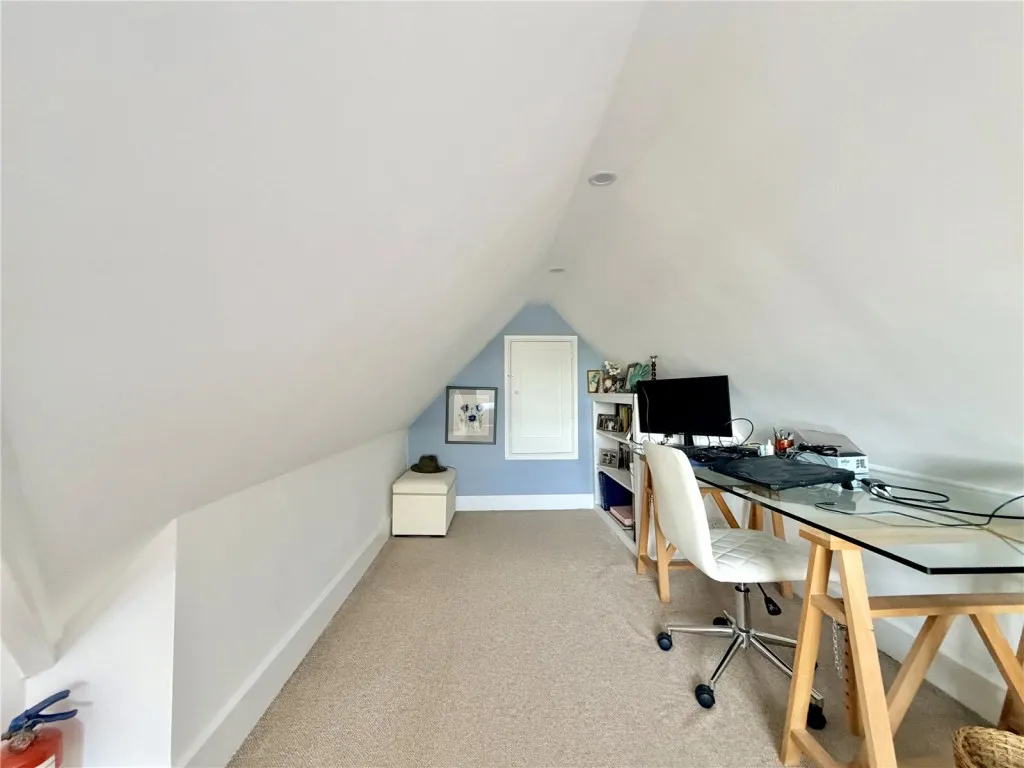 Lymington, Hampshire, photo 13