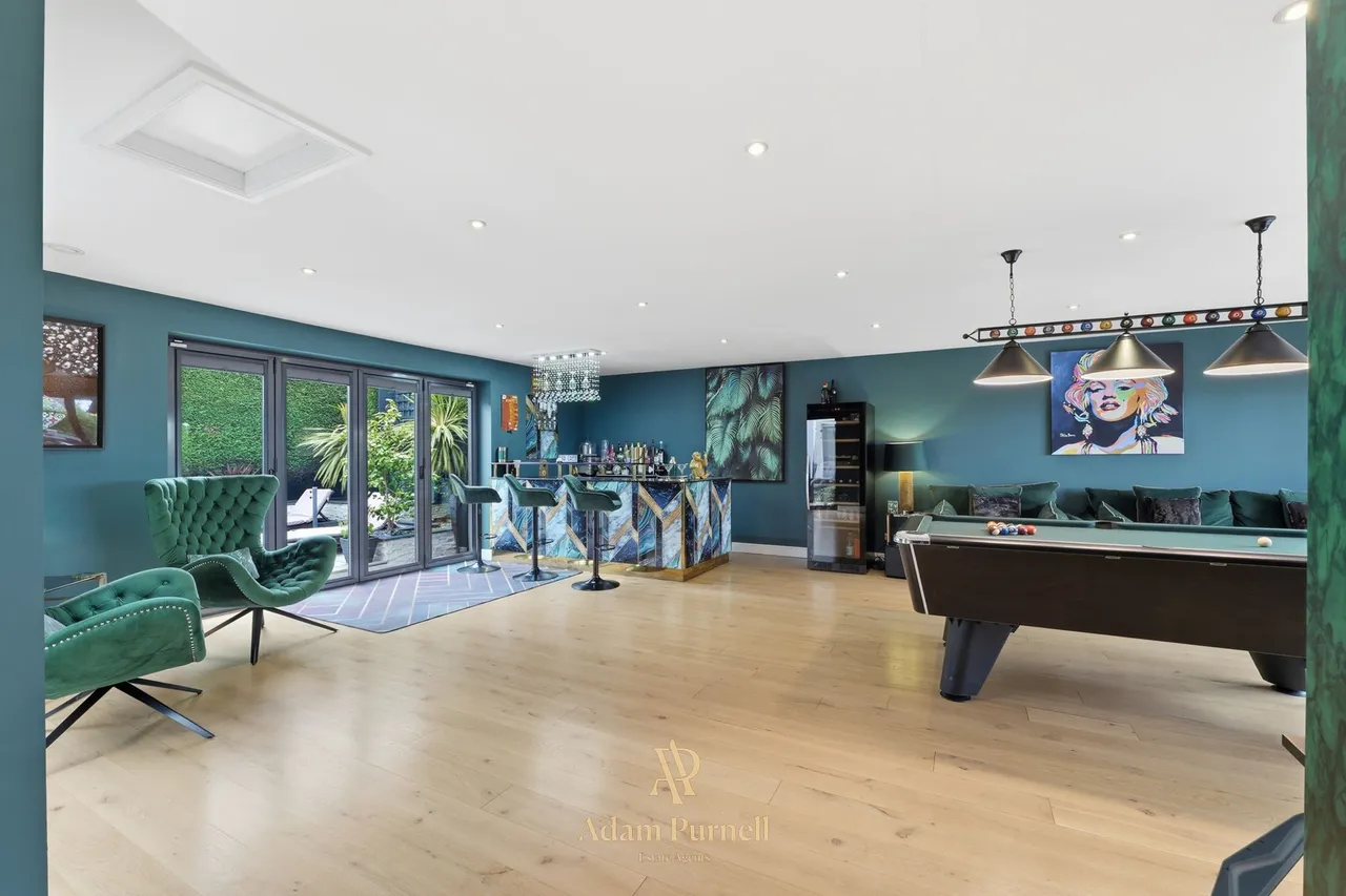 Salisbury Road, Burbage, LE10, photo 15
