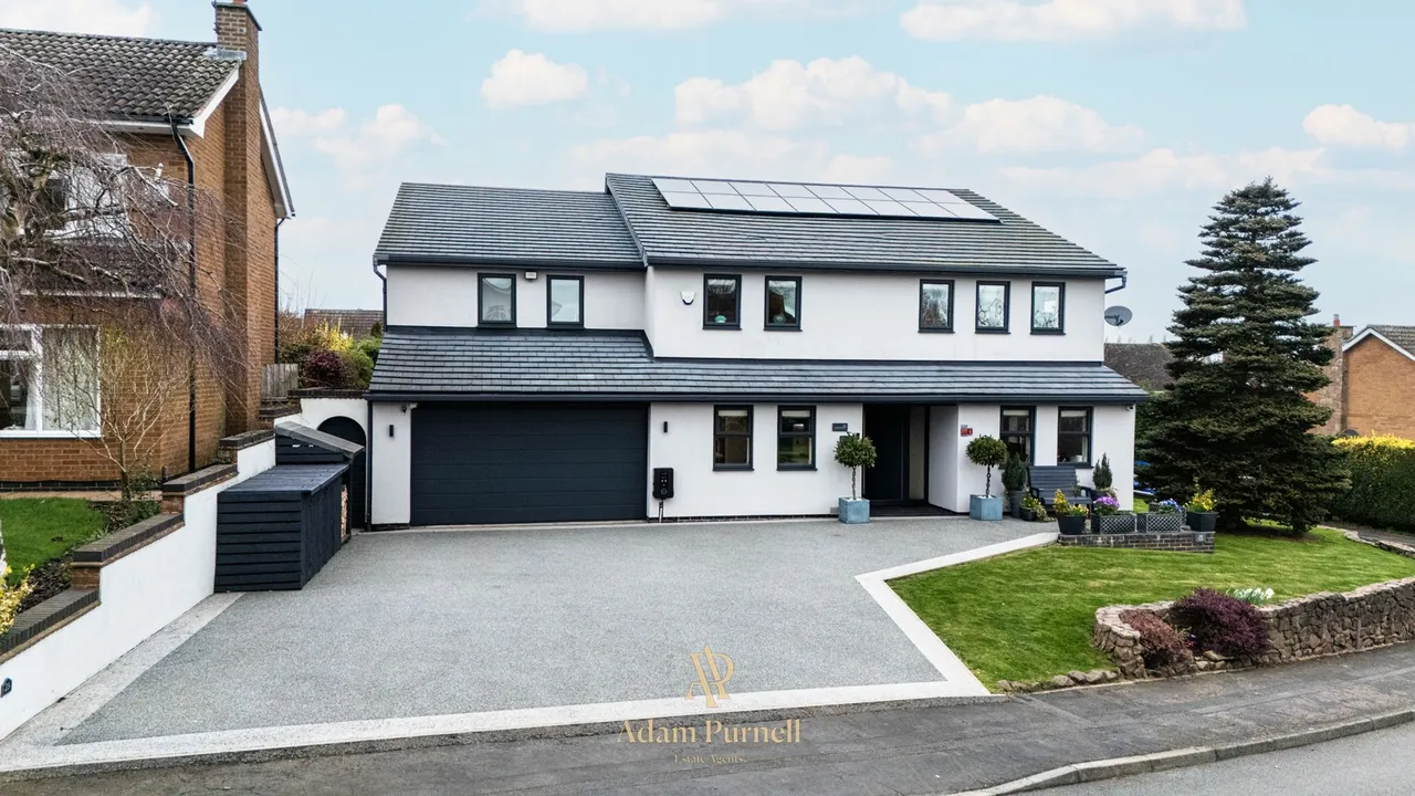 4 bed house for sale, Salisbury Road, Burbage, LE10