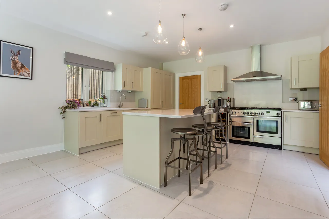 Brackenwood, MIDHURST, GU29, photo 8
