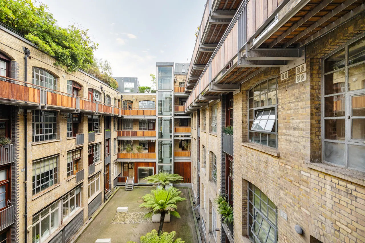 Shepherdess Walk, London, N1, photo 8