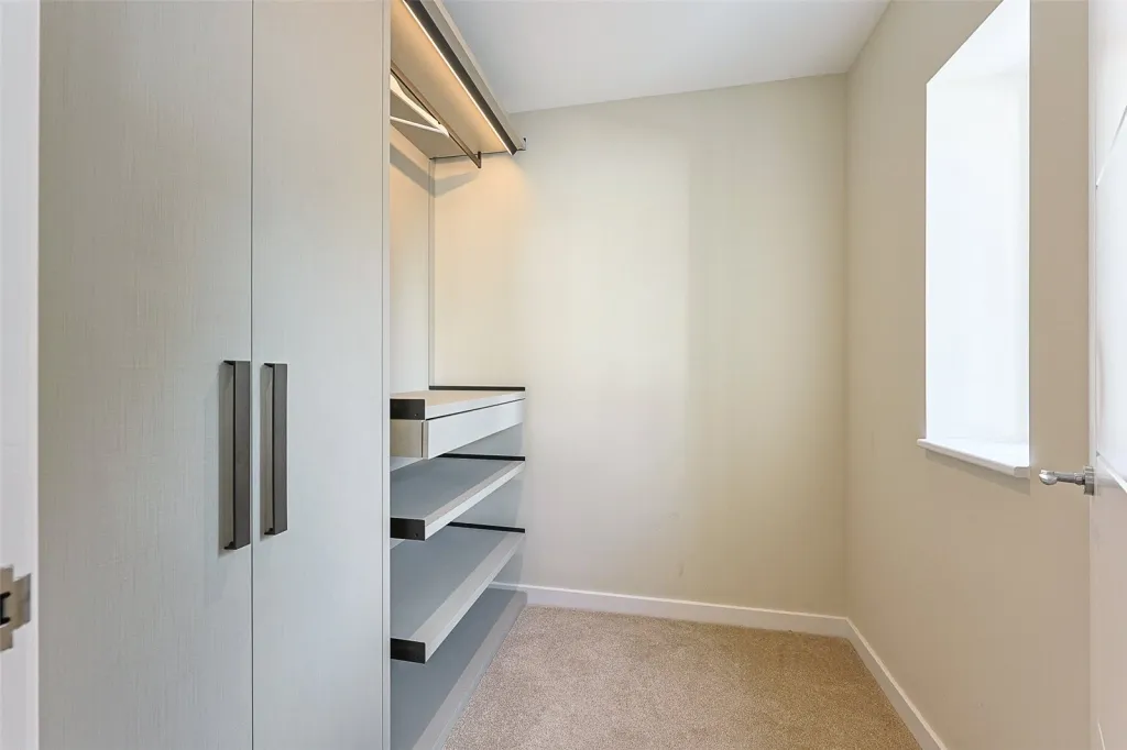 Warwick Road, Ealing, W5, photo 17