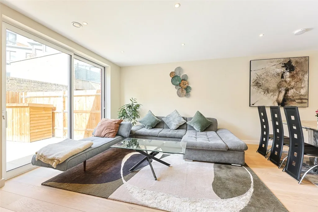 Warwick Road, Ealing, W5, photo 5