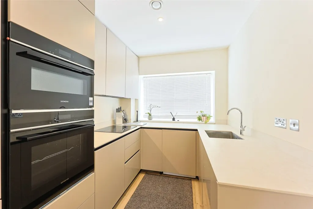 Warwick Road, Ealing, W5, photo 8